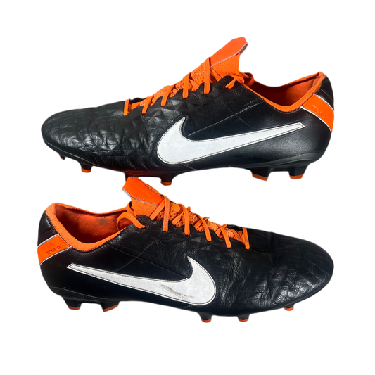 Nike Tiempo Legend 8 FG