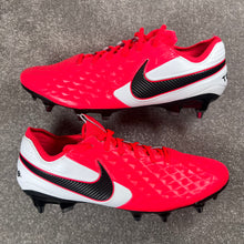 Load image into Gallery viewer, Nike Tiempo Legend VIII Elite SG-PRO Player Edition
