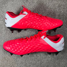 Load image into Gallery viewer, Nike Tiempo Legend 8 SG - (Player Issue)

