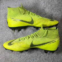 Load image into Gallery viewer, Nike Mercurial Superfly 6 Elite SG
