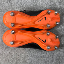Load image into Gallery viewer, Nike Hypervenom Phantom II SG-PRO
