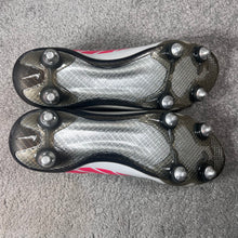 Load image into Gallery viewer, Nike Mercurial Vapor VII SG
