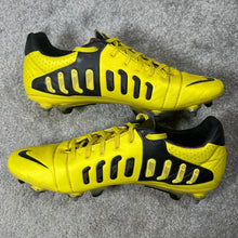 Load image into Gallery viewer, Nike CTR360 Maestri III S ( Match Worn Andreas Weimann)
