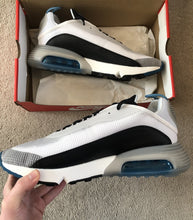 Load image into Gallery viewer, Nike Air Max 2090
